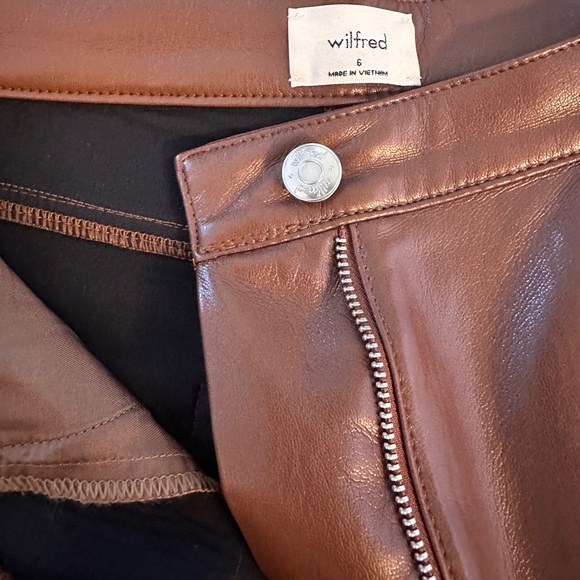 Aritzia Melina Pant in Cognac - Picture 3 of 7
